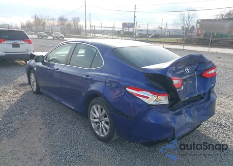 2018 Toyota Camry L/Le/Xle/Se/Xse из США, поврежденный, VIN 4T1B11HK6JU506102